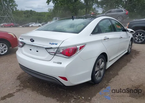 2012 Hyundai Sonata Hybrid from USA, damaged, VIN KMHEC4A41CA054827